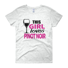This Girl Loves Pinot Noir